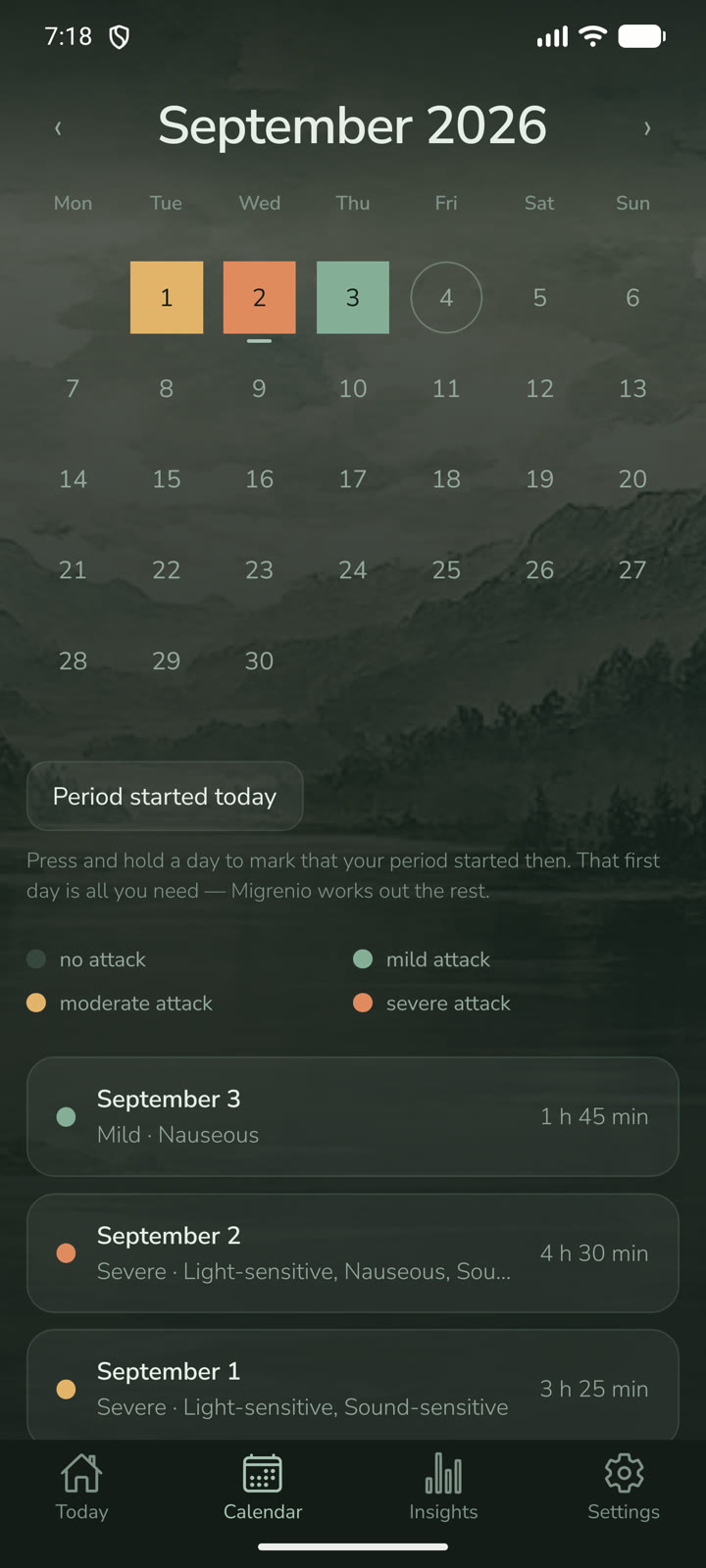 Calendar screen: a month grid in which days with an attack are coloured by severity.