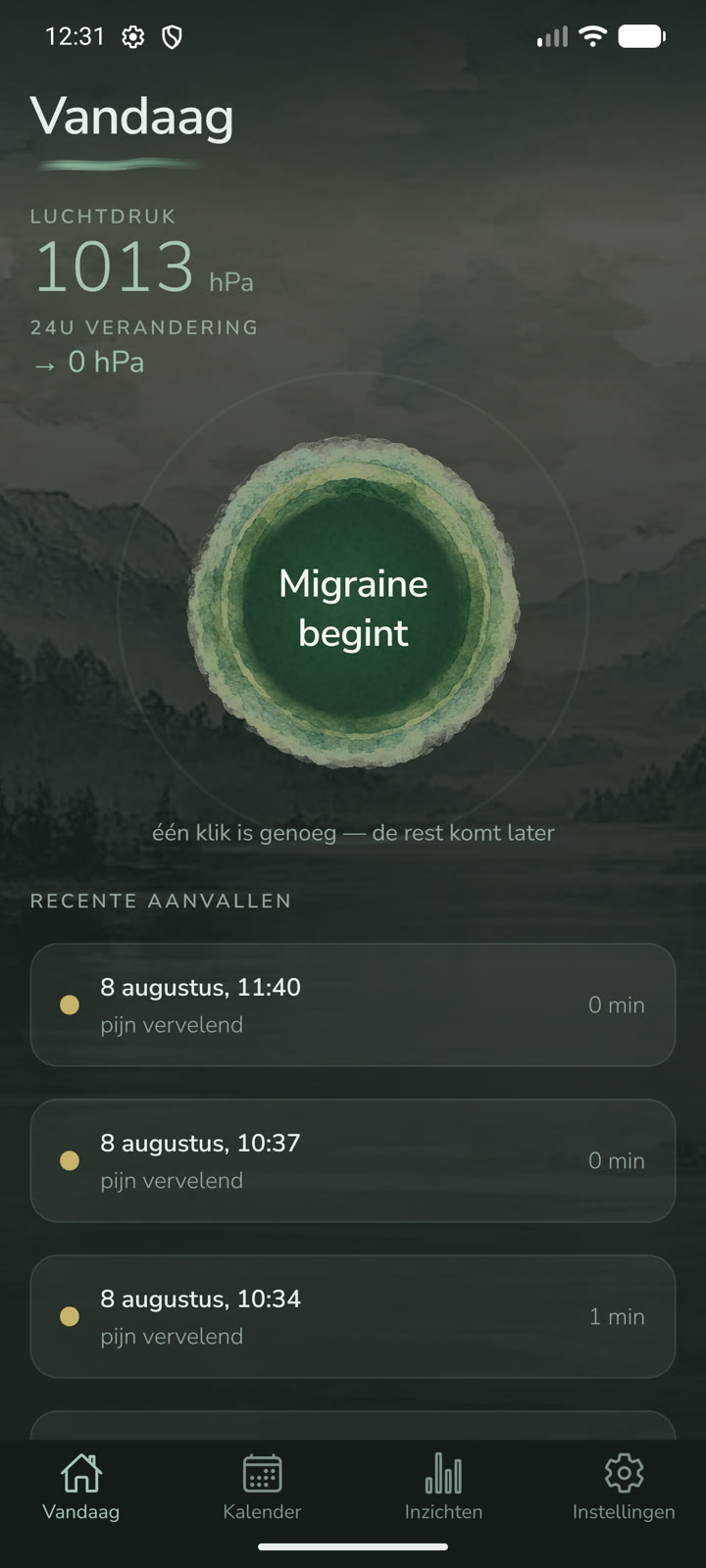 Vandaag-scherm: luchtdruk 1013 hPa, de knop ‘Migraine begint’ en een lijst met recente aanvallen.